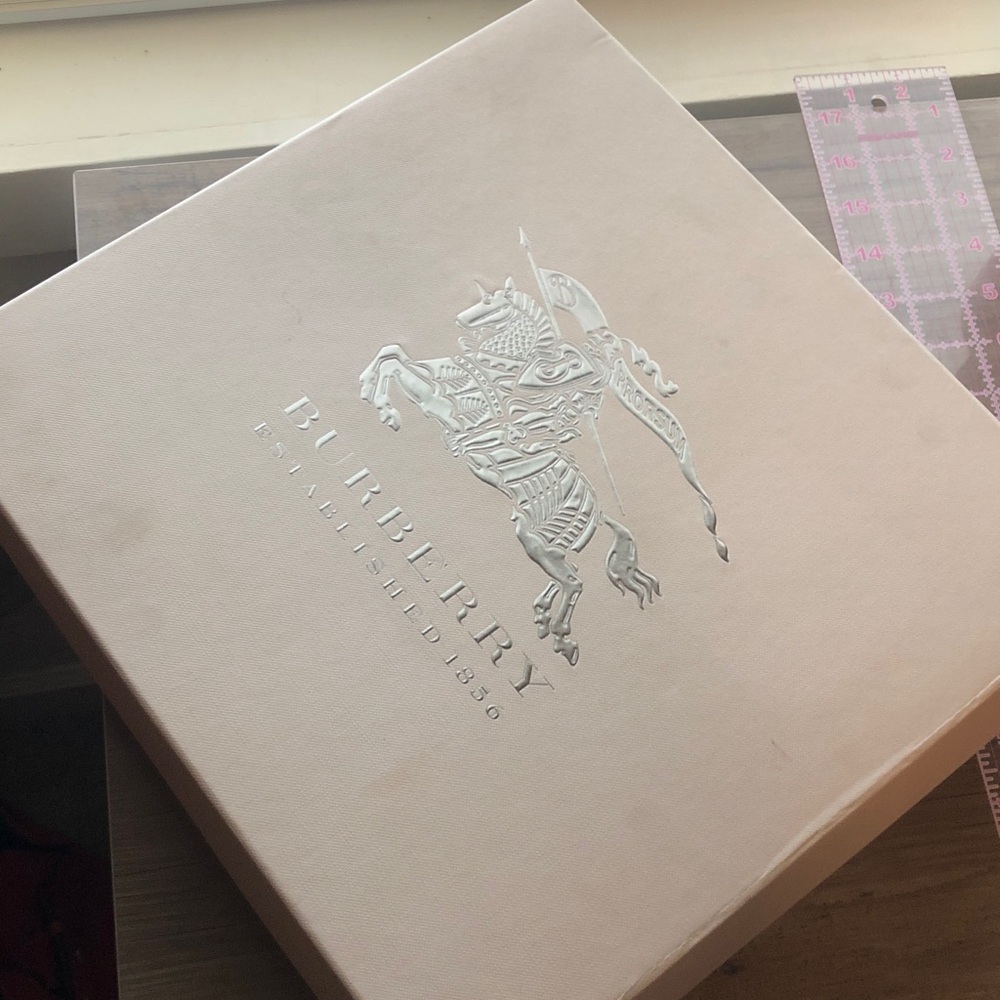 NWT Burberry Castlemore Animal Print Ankle Booties size 38 - Picture 13 of 13